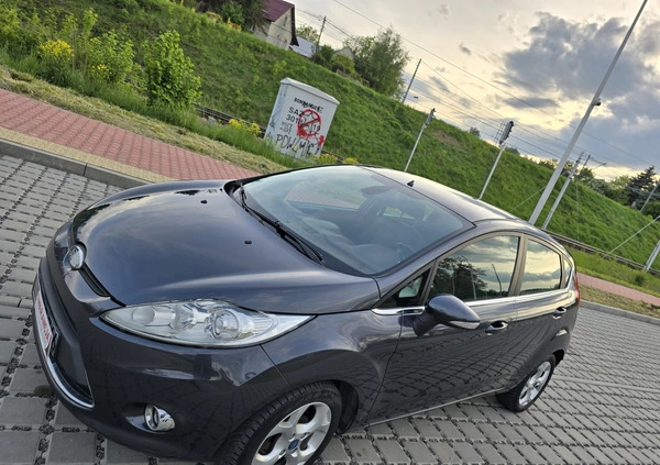 Ford Fiesta cena 18900 przebieg: 184000, rok produkcji 2009 z Ogrodzieniec małe 667